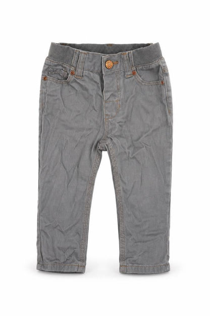 Front view of H&M boys’ grey 100% cotton jogger jeans, size 6-9, months button