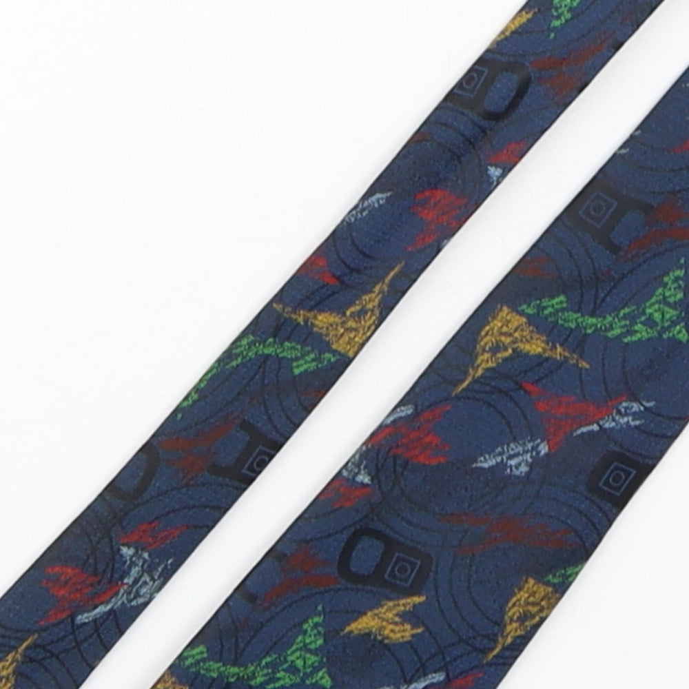 Close-up detail of CarnaudMetalbox men’s multicoloured geometric polyester pointed tie one size
