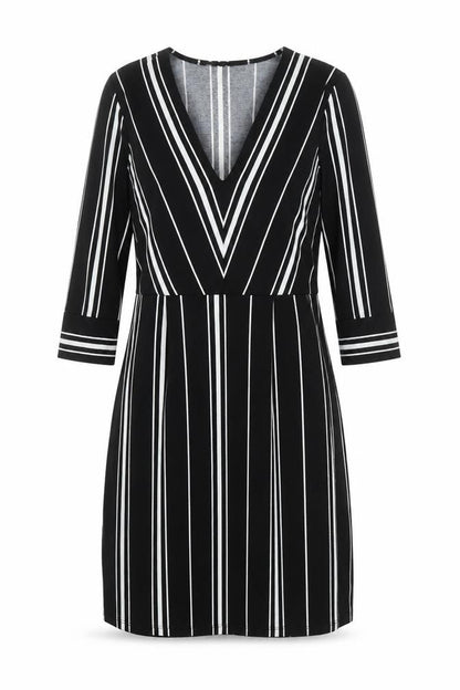 H&M Womens Black Striped Polyester A-Line  Size XS  V-Neck