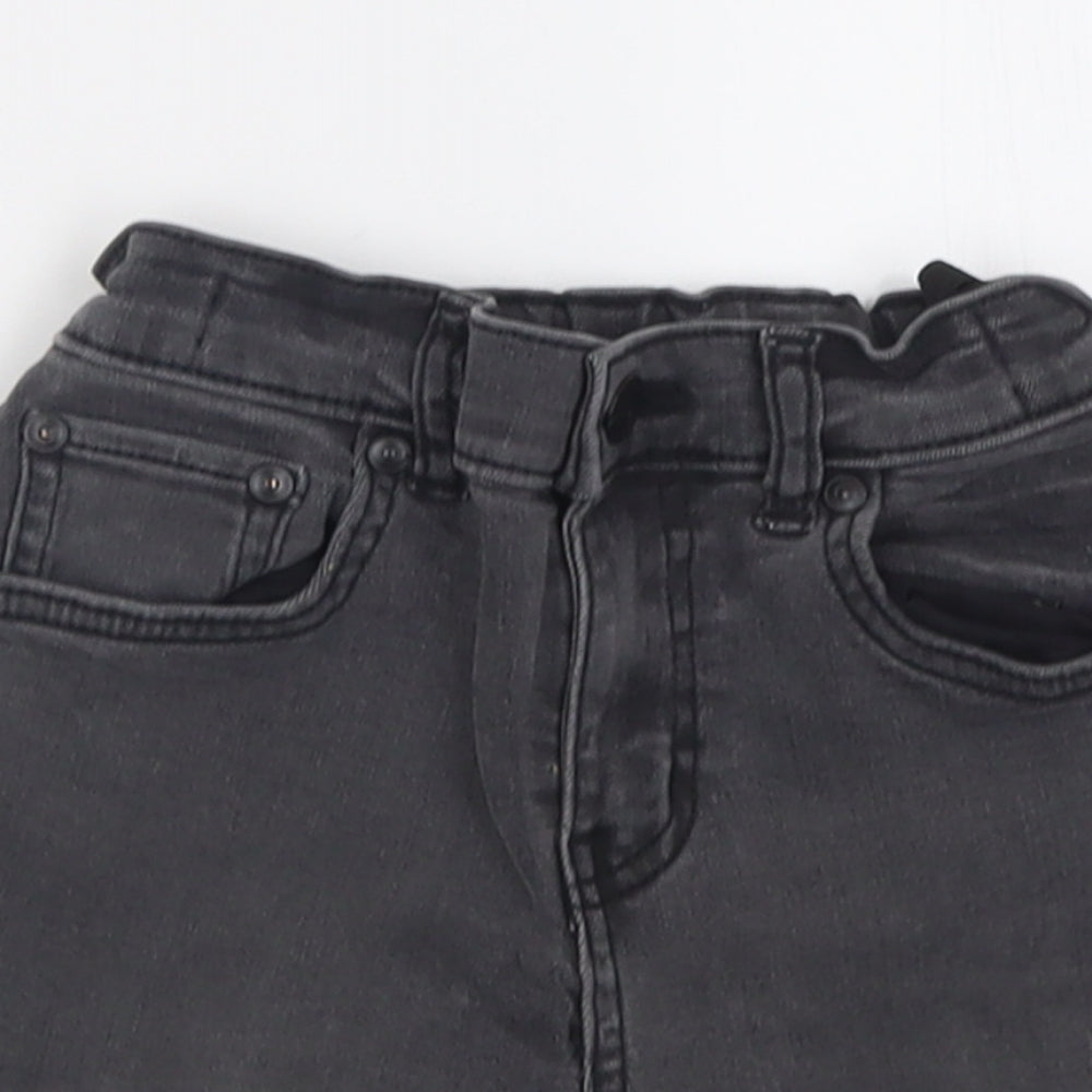 TU Boys Grey  Cotton Bermuda Shorts Size 7 Years  Regular Buckle