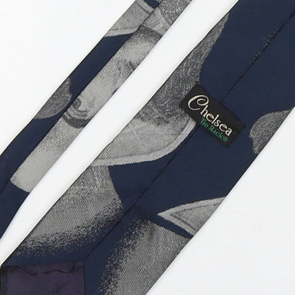 Chelsea  Mens Blue  Polyester Pointed Tie One Size - William Shakespeare