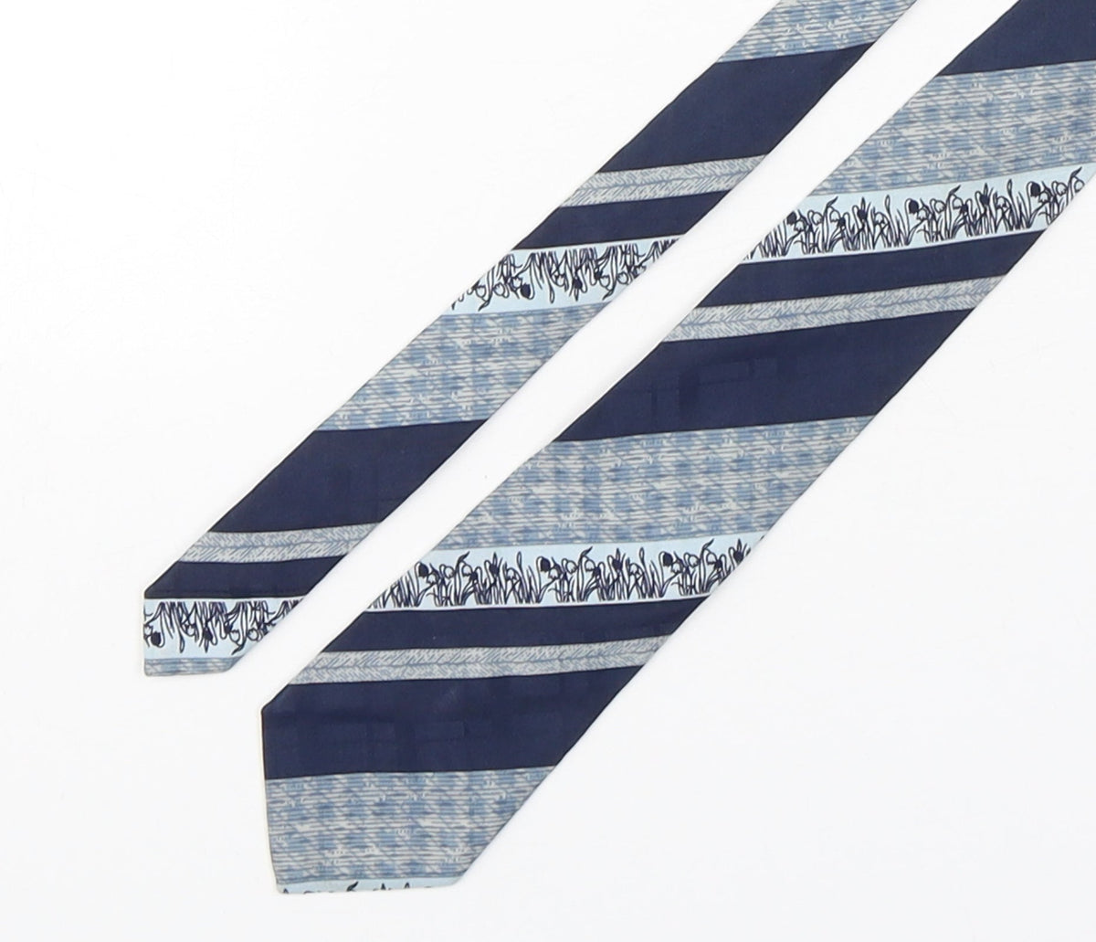 Additional front view of Distinctive men’s blue geometric polyester pointed tie one size