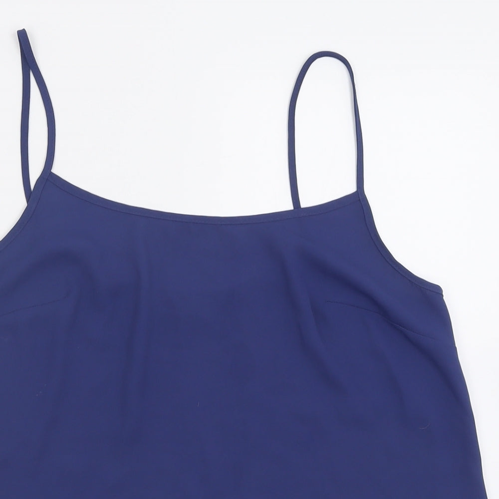 Close-up detail of apaya women’s blue polyester basic tank, size UK 12, scoop neck