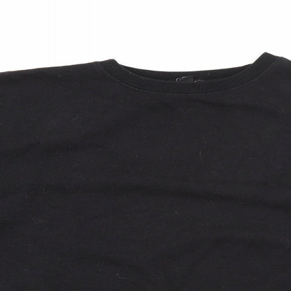 Close-up detail of New Look women’s black cotton pullover sweatshirt, size S