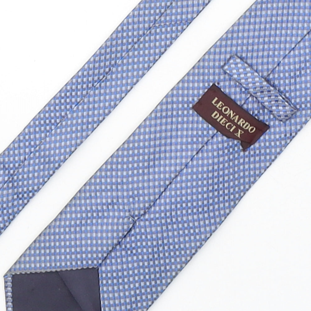 Leonardo Dieci Mens Blue Plaids & Checks Silk Pointed Tie One Size