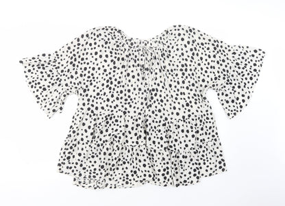 SheIn Womens White Animal Print Polyester Basic Blouse Size L Crew Neck