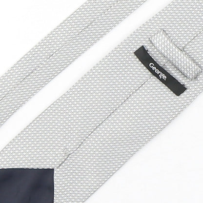 George Mens Grey Plaids & Checks Polyester Pointed Tie One Size