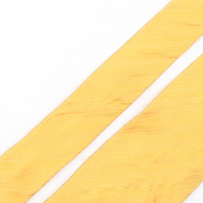Daniel Lazaro Figuerdo Mens Gold Striped Silk Pointed Tie One Size