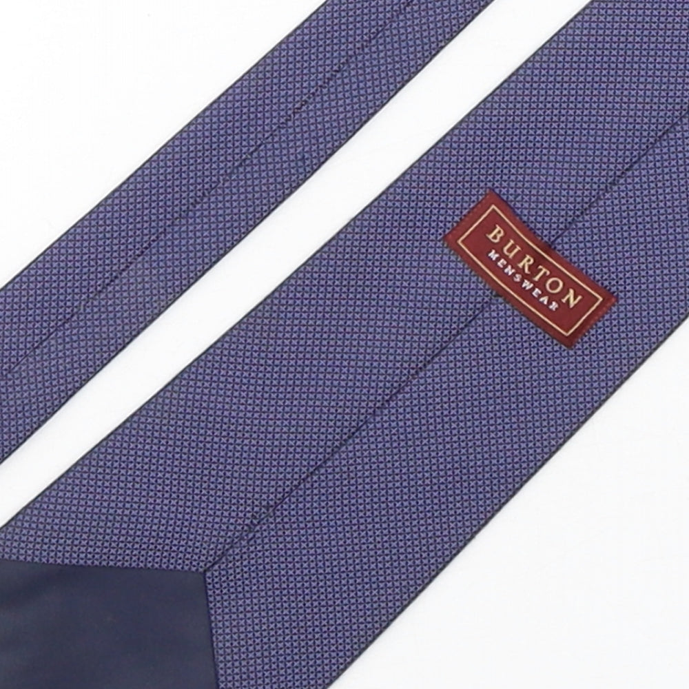 Brand and care label for Burtn men’s blue geometric polyester pointed tie one size