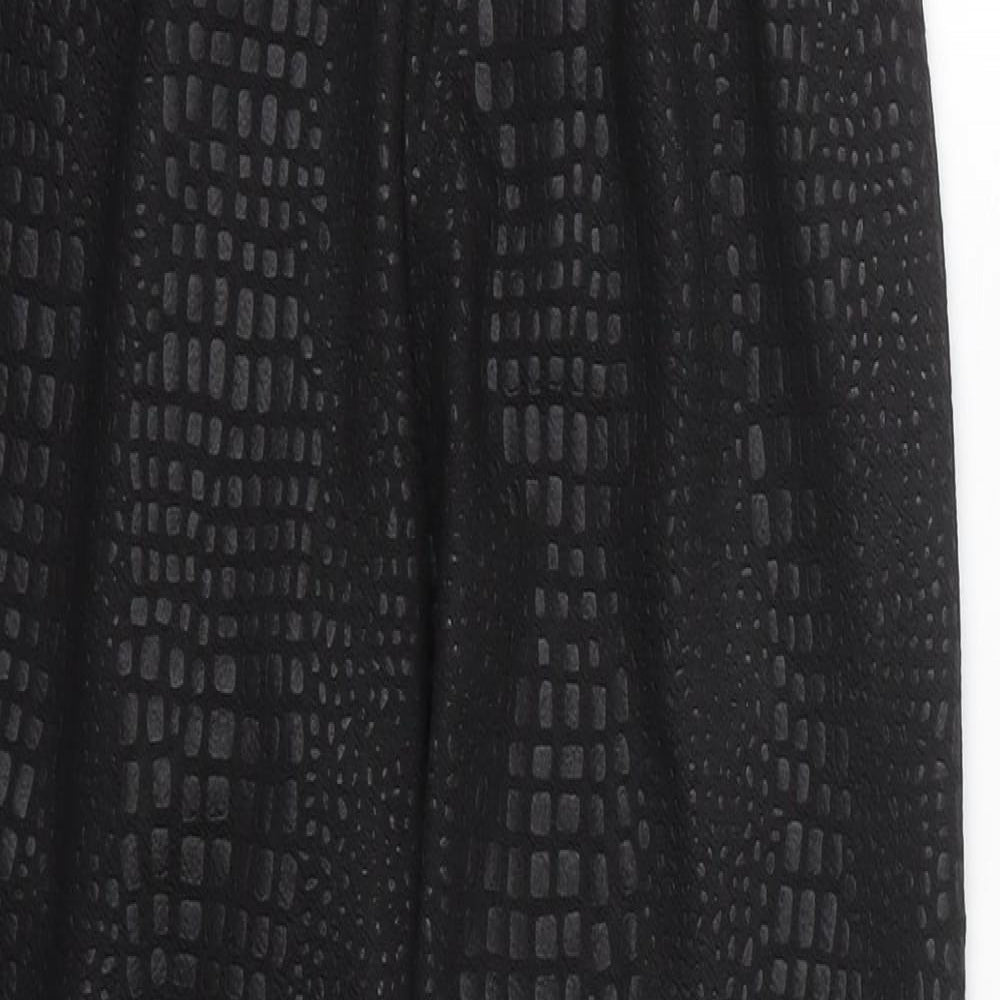 Womens UK Size 6 PRETTYLITTLETHING Regular Fit  Black Trousers