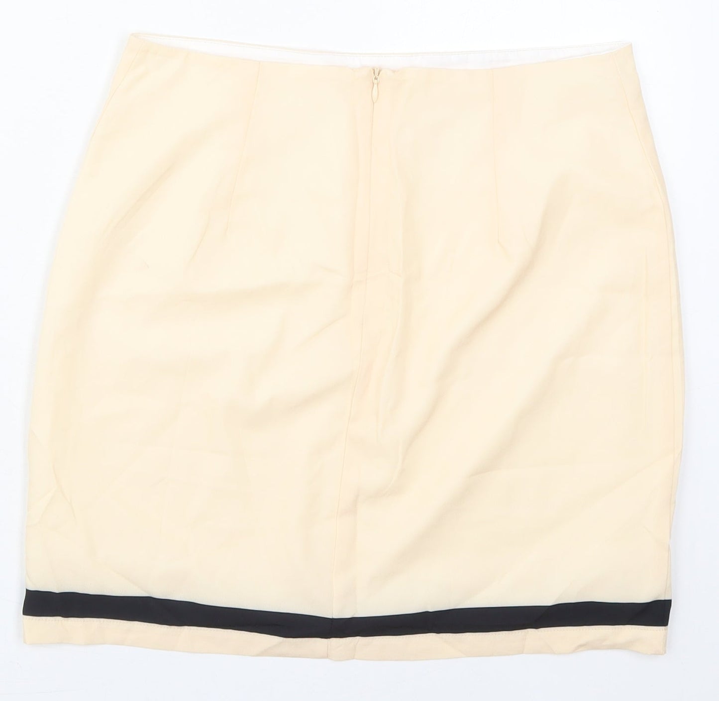 Womens UK Size 29 in Preworn Mini  Skirt