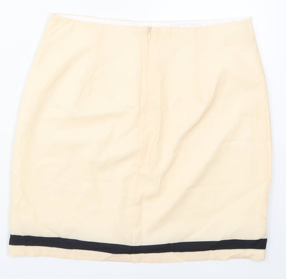 Womens UK Size 29 in Preworn Mini  Skirt