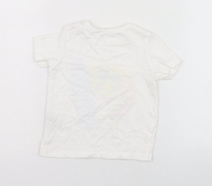 F&F Boys White  Cotton Basic T-Shirt Size 6-9 Months Round Neck Pullover - Baby Shark