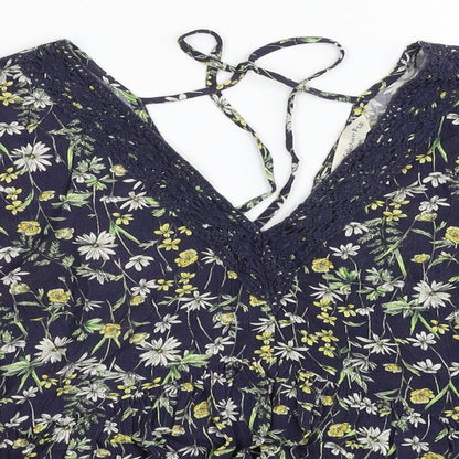 F&F Womens Blue Floral Viscose Basic Blouse Size 8 V-Neck - Tie