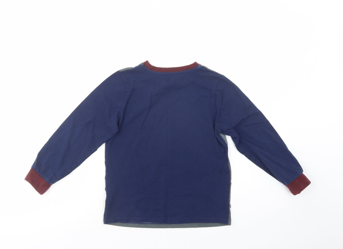 Back view of Character.Com girls’ blue polyester pullover t-shirt, size 8-9, years crew neck pullover - hogwarts