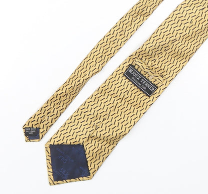 Mens Bijoux Terner Multicoloured Geometric  Pointed Tie