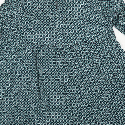 H&M Womens Green Geometric Viscose Fit & Flare  Size 10  Round Neck Button