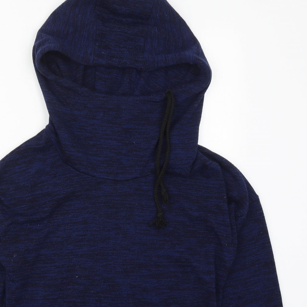 Close-up detail of Dorimis women’s blue polyester pullover hoodie, size S, pullover