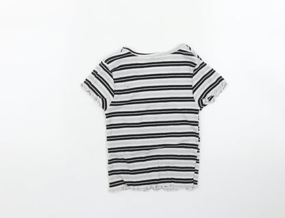Primark Girls Grey Striped Polyester Basic T-Shirt Size 7-8 Years Round Neck