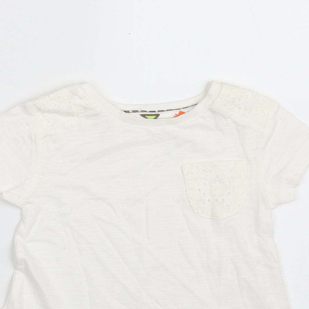 Dunnes Stores Girls White  100% Cotton Pullover T-Shirt Size 12-18 Months Crew Neck Pullover