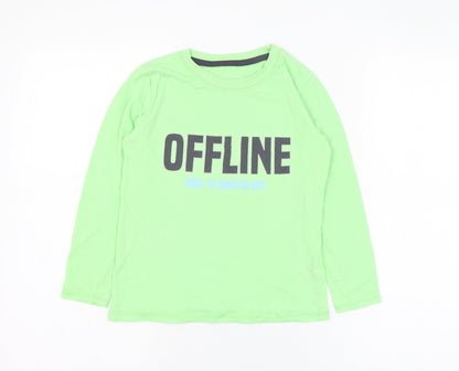 Additional front view of Dunnes boys’ green cotton basic t-shirt, size 7-8, years round neck pullover