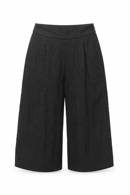 Womens UK Size 8 Missguided Regular Fit Cropped Black Trousers