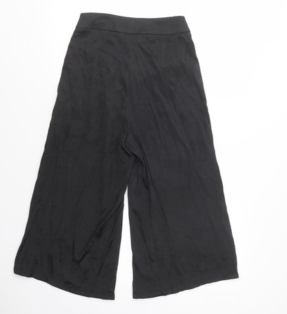 Womens UK Size 8 Missguided Regular Fit Cropped Black Trousers
