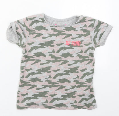 Primark Girls Green Camouflage Cotton Basic T-Shirt Size 8-9 Years Crew Neck Pullover - Be Kind