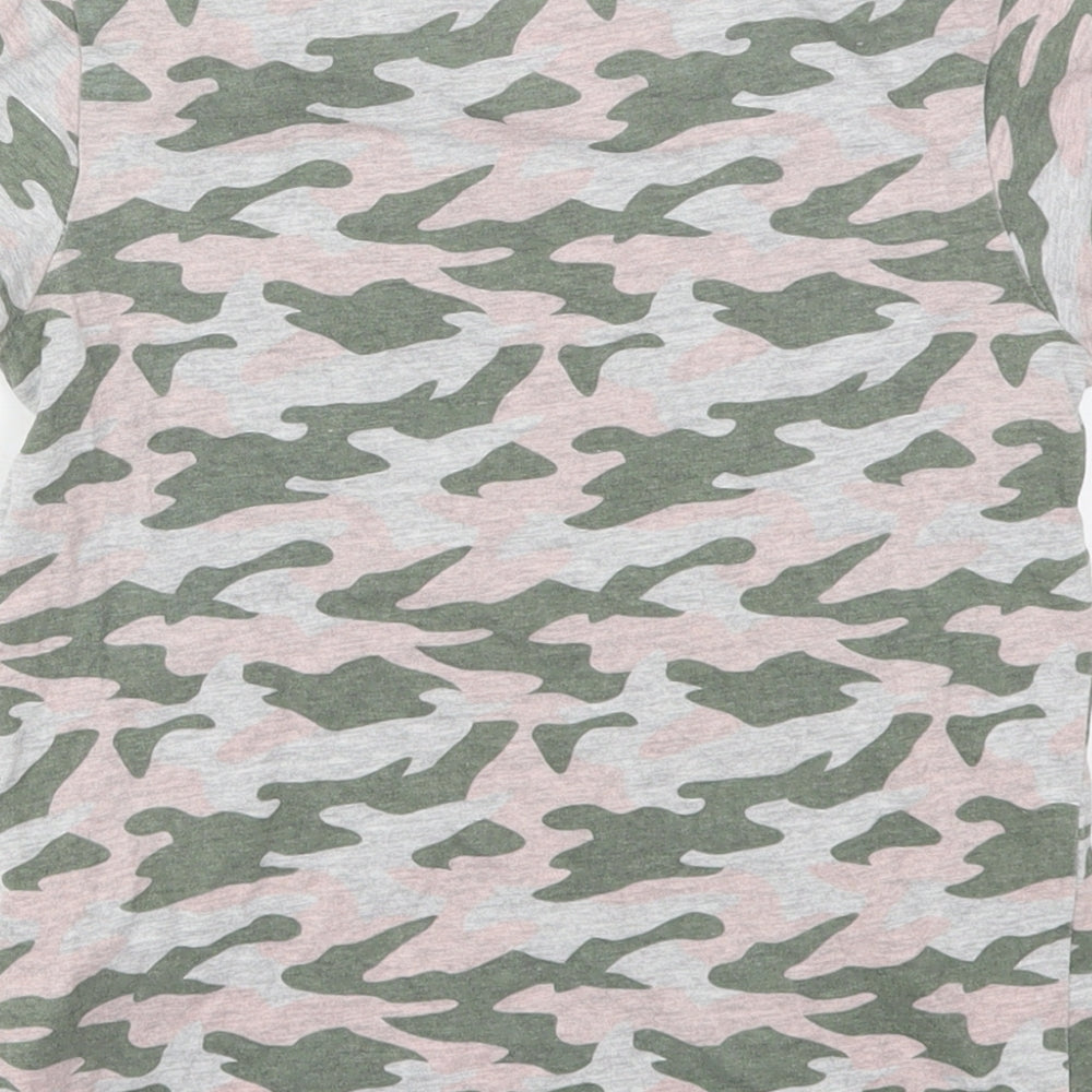Primark Girls Green Camouflage Cotton Basic T-Shirt Size 8-9 Years Crew Neck Pullover - Be Kind