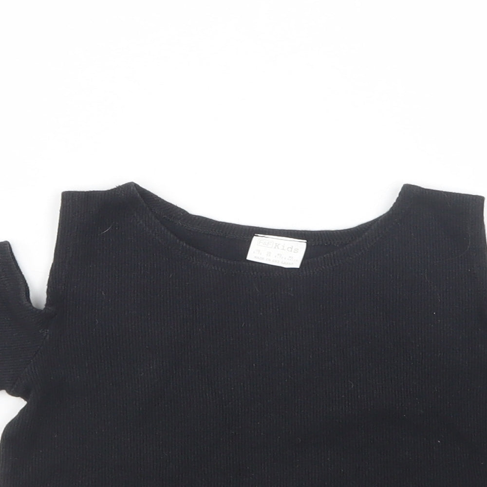 F&F Girls Black  Cotton Cropped T-Shirt Size 6-7 Years Crew Neck Pullover - Cold Shoulder