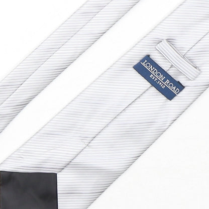 London Road Mens Silver Striped Polyester Pointed Tie One Size