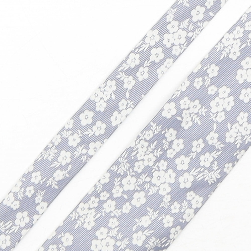 Man at LA Mens Grey Floral Silk Pointed Tie One Size