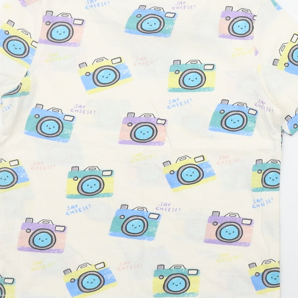 TU Boys Ivory Geometric Cotton Basic T-Shirt Size 5-6 Years Round Neck Pullover - Camera print