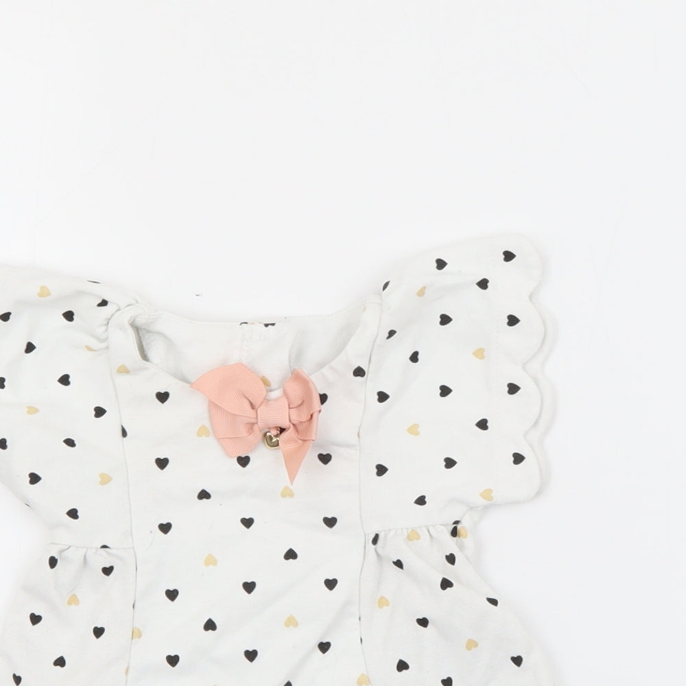Isaac Mizrahi Girls White Geometric Cotton Fit & Flare  Size 3-6 Months  Round Neck Button