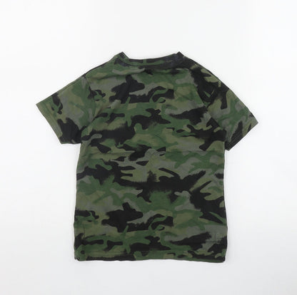 George Boys Green Camouflage Cotton Basic T-Shirt Size 5-6 Years Round Neck Pullover