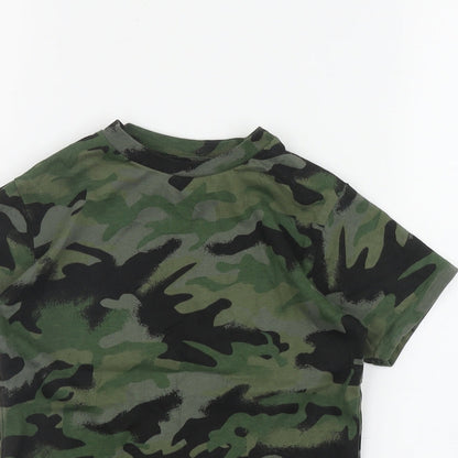 George Boys Green Camouflage Cotton Basic T-Shirt Size 5-6 Years Round Neck Pullover