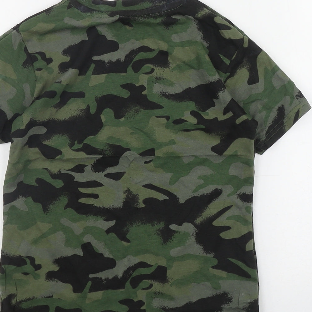 George Boys Green Camouflage Cotton Basic T-Shirt Size 5-6 Years Round Neck Pullover