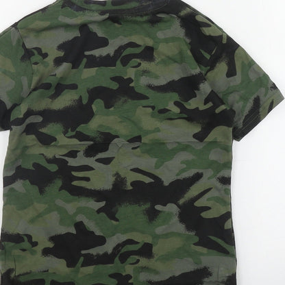 George Boys Green Camouflage Cotton Basic T-Shirt Size 5-6 Years Round Neck Pullover