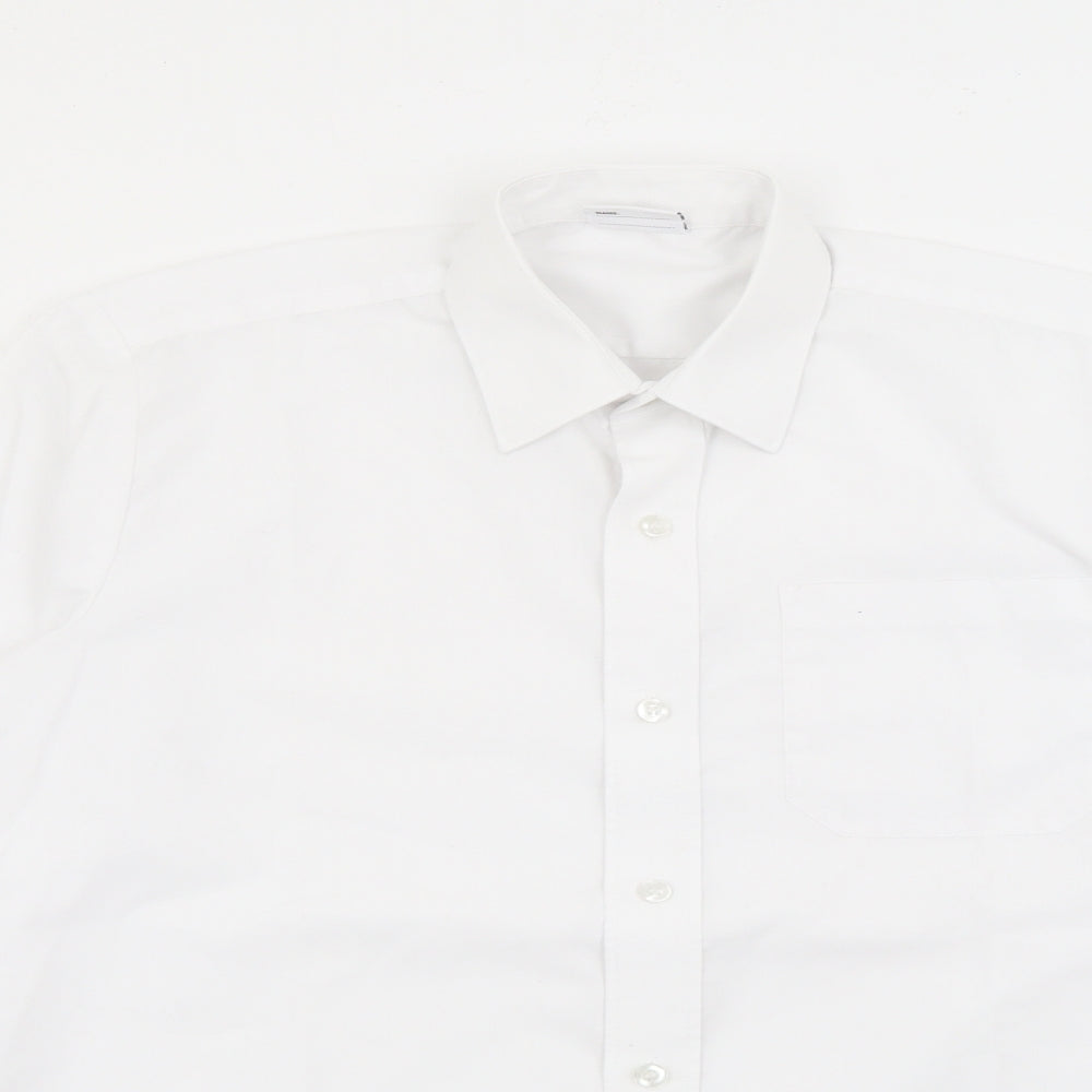 Close-up detail of Banner boys’ white polyester basic button-up, size 13-14, years collared button