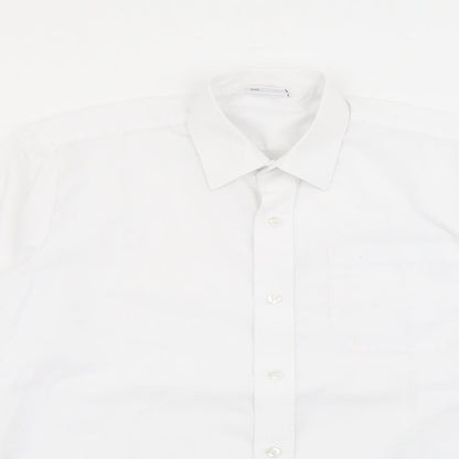 Close-up detail of Banner boys’ white polyester basic button-up, size 13-14, years collared button
