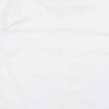 Brand and care label for Banner boys’ white polyester basic button-up, size 13-14, years collared button