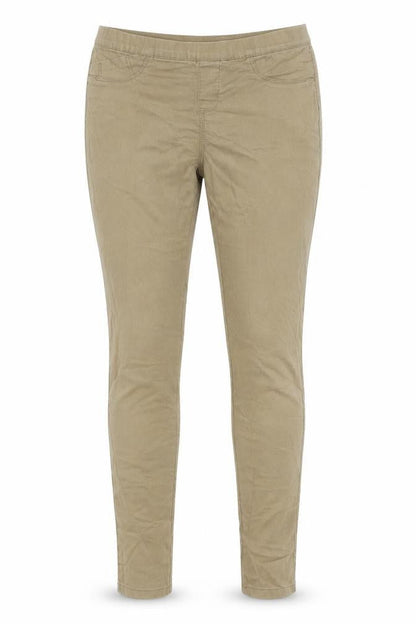 Front view of Denim Co women’s brown cotton jegging jeans, size UK 12, 29-inch leg slim
