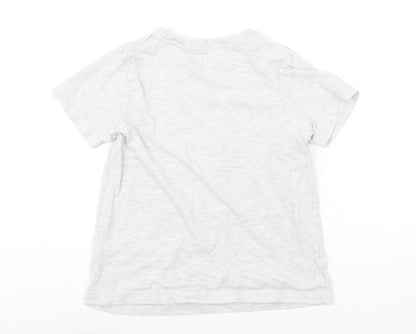 Primark Boys Grey  Cotton Basic T-Shirt Size 5-6 Years Round Neck  - Roar-some