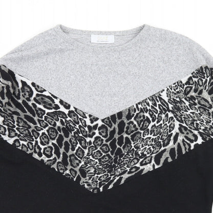 Quiz Womens Grey Animal Print Polyester Basic T-Shirt Size 8 Round Neck