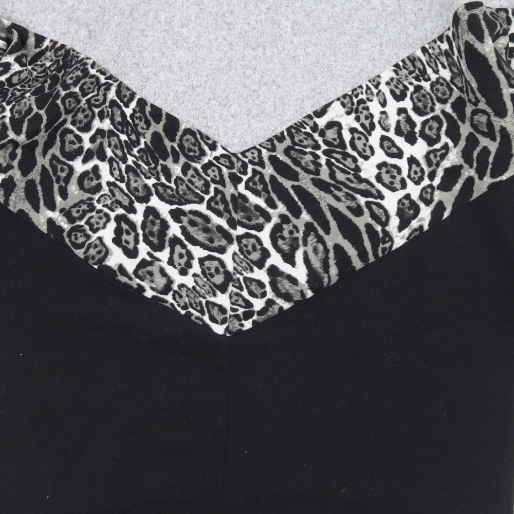 Quiz Womens Grey Animal Print Polyester Basic T-Shirt Size 8 Round Neck
