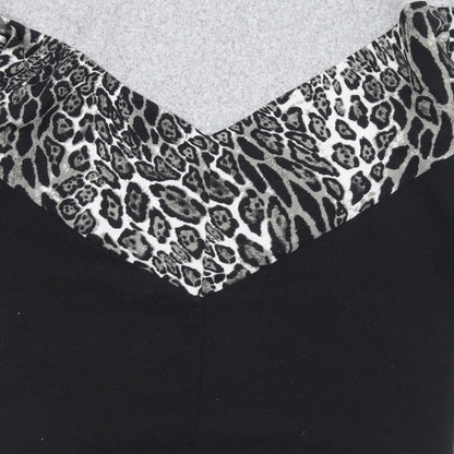 Quiz Womens Grey Animal Print Polyester Basic T-Shirt Size 8 Round Neck