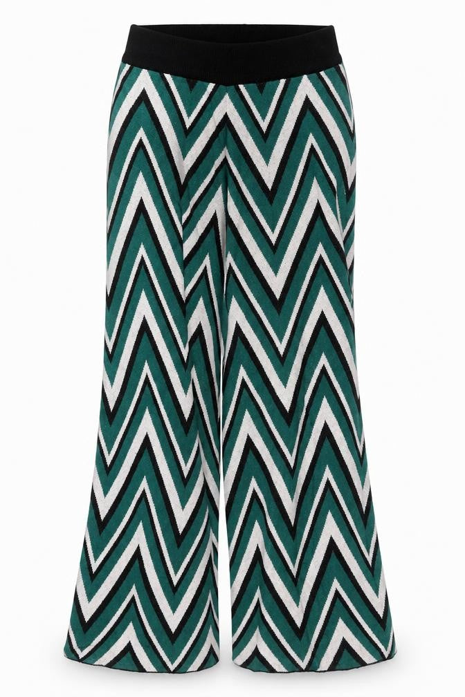 Front view of Vero Moda women’s green geometric viscose trousers, size S, 26-inch leg regular