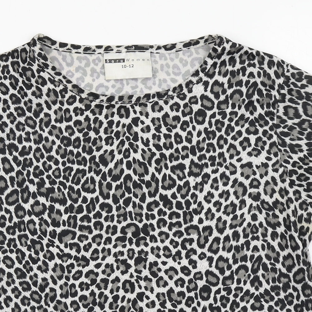 Womens UK Size 10 Sara Woman Grey Basic T-Shirt