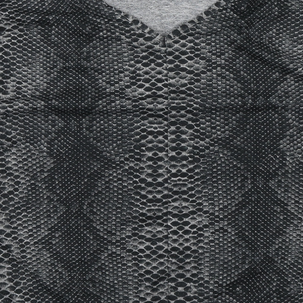 Quiz Womens Grey Animal Print Polyester Basic T-Shirt Size 12 Round Neck