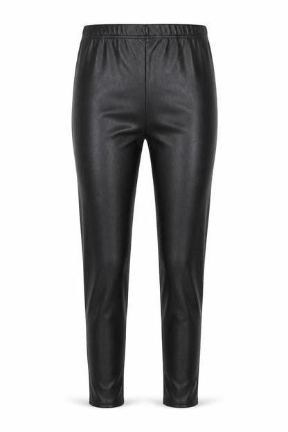Front view of PRETTYLITTLETHING women’s black polyester pedal pusher leggings, size UK 8, 24-inch leg